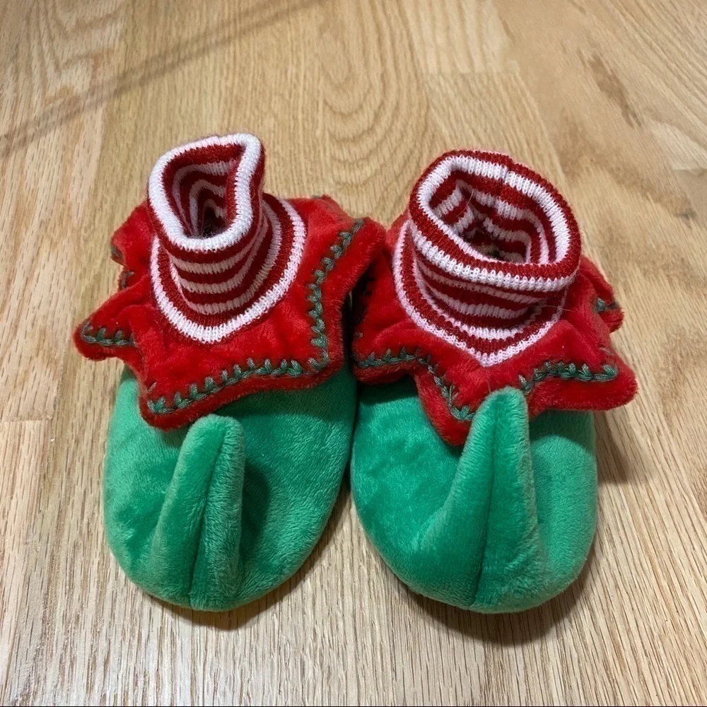 Kids Elf Slippers Sz 5/6 Santa’s Little Helper Red